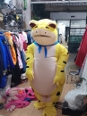 Mascot Ếch Vàng Bơm Hơi Liền Thân - Vải Nhung