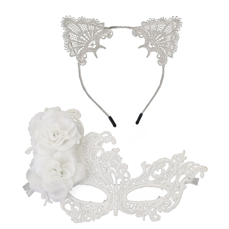 Mặt Nạ Nửa Mặt Ren Kèm Tai Mèo - Màu Trắng