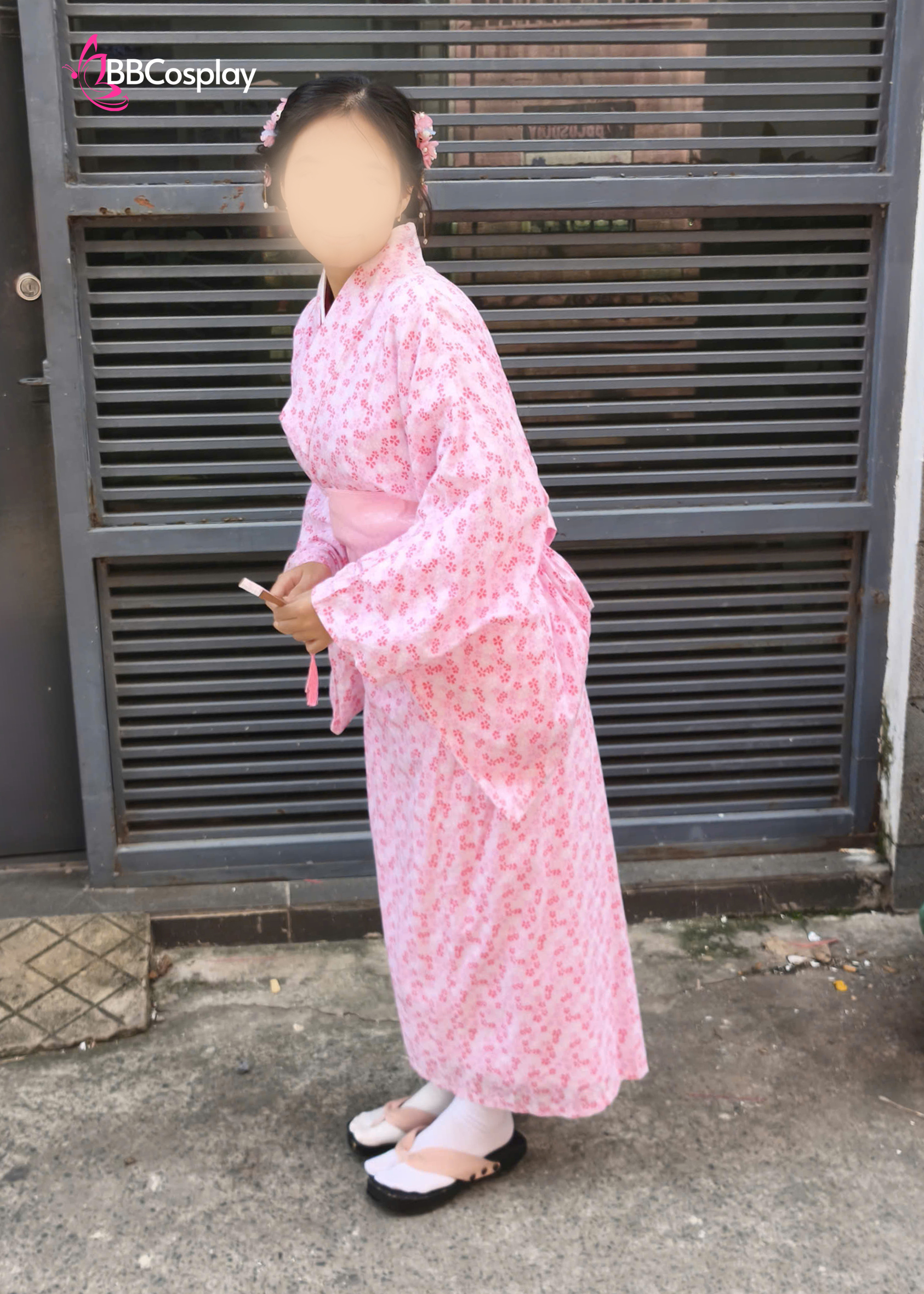 Trang Phục Yukata Nhật Bản Hoạ Tiết Cánh Hoa Anh Đào Nhỏ