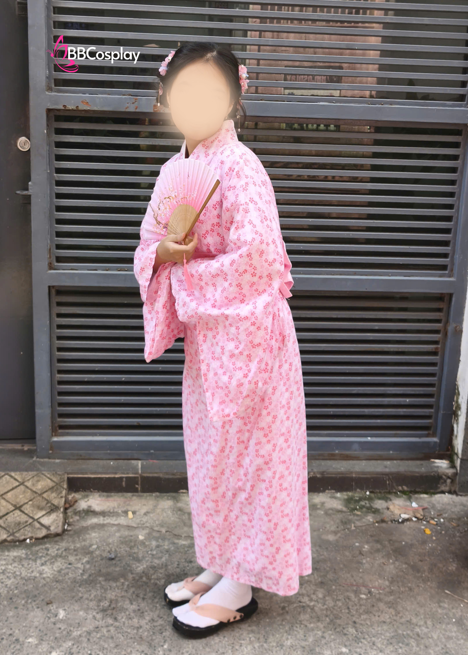 Trang Phục Yukata Nhật Bản Hoạ Tiết Cánh Hoa Anh Đào Nhỏ
