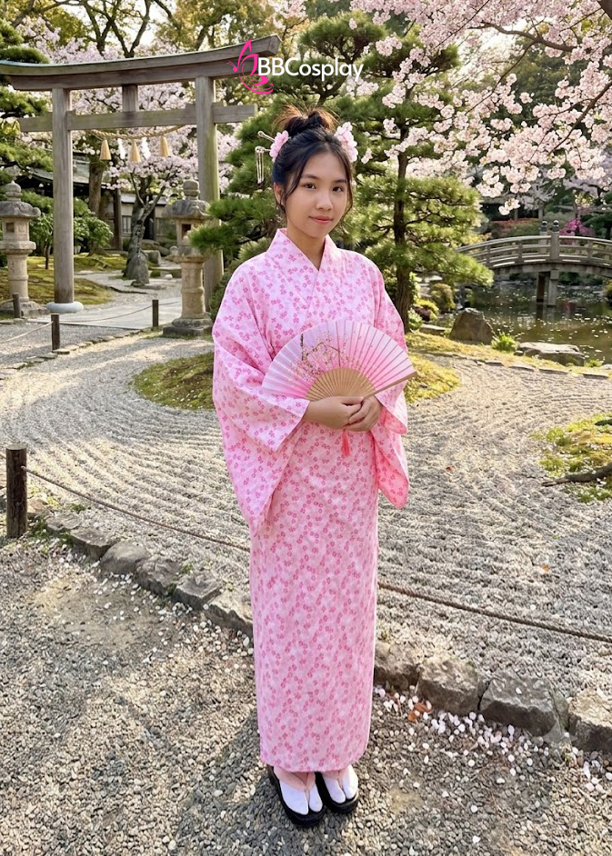 Trang Phục Yukata Nhật Bản Hoạ Tiết Cánh Hoa Anh Đào Nhỏ