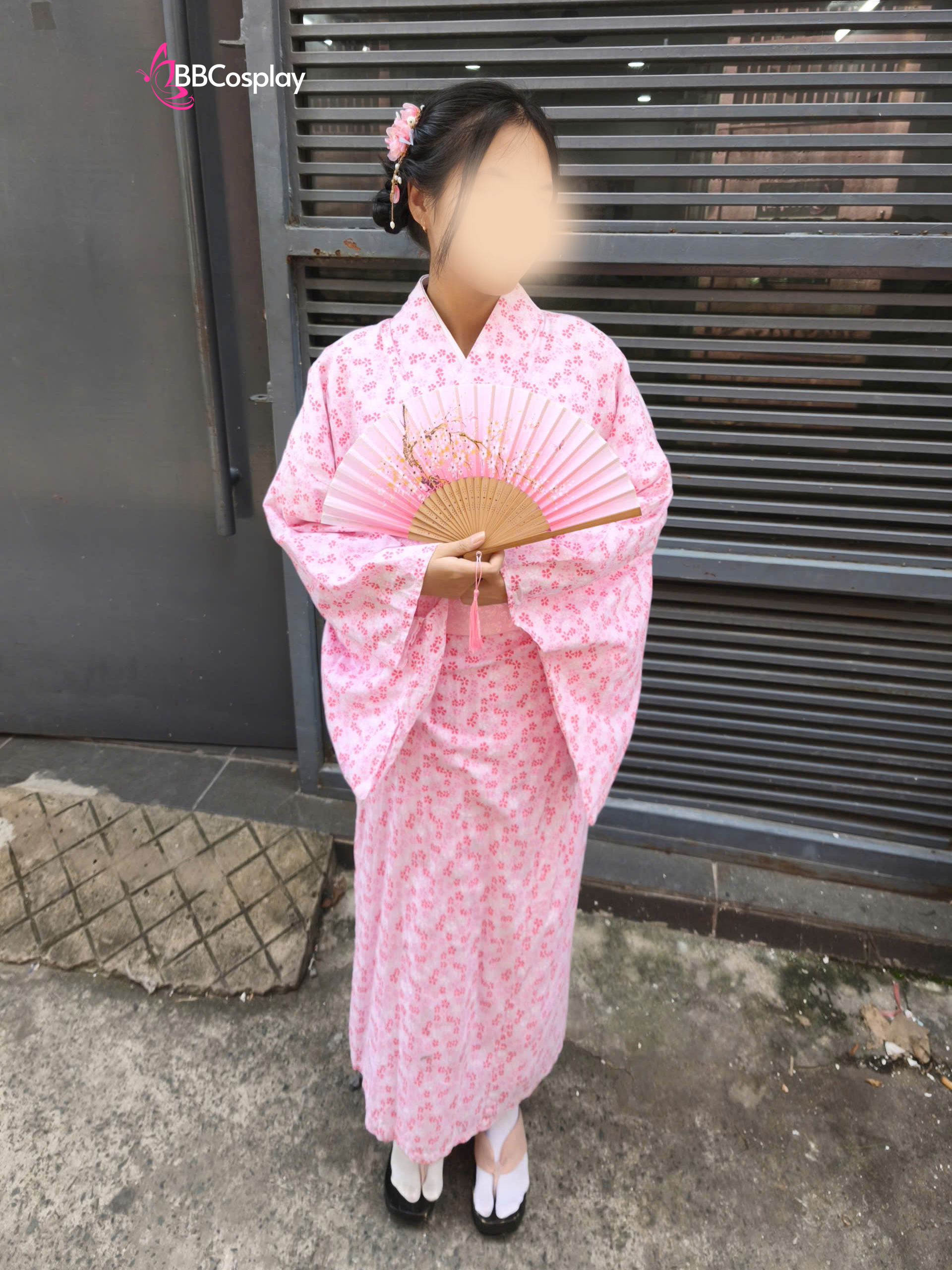 Trang Phục Yukata Nhật Bản Hoạ Tiết Cánh Hoa Anh Đào Nhỏ
