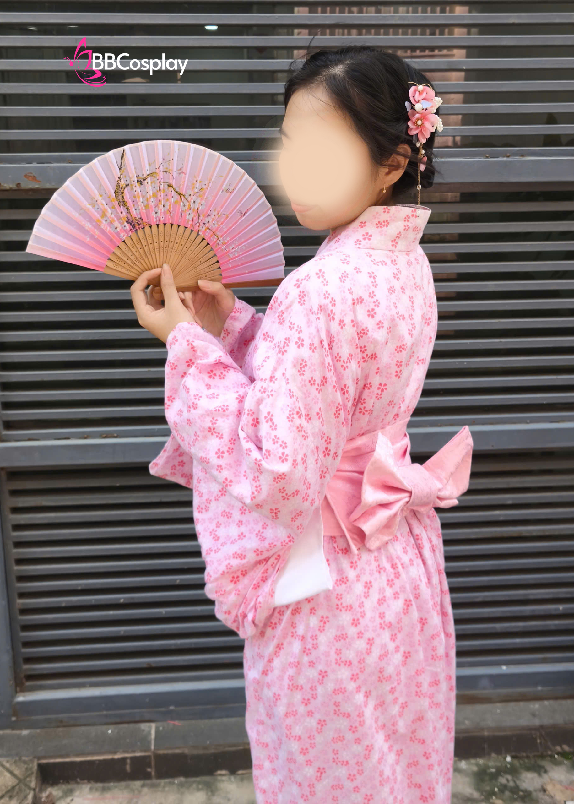 Trang Phục Yukata Nhật Bản Hoạ Tiết Cánh Hoa Anh Đào Nhỏ