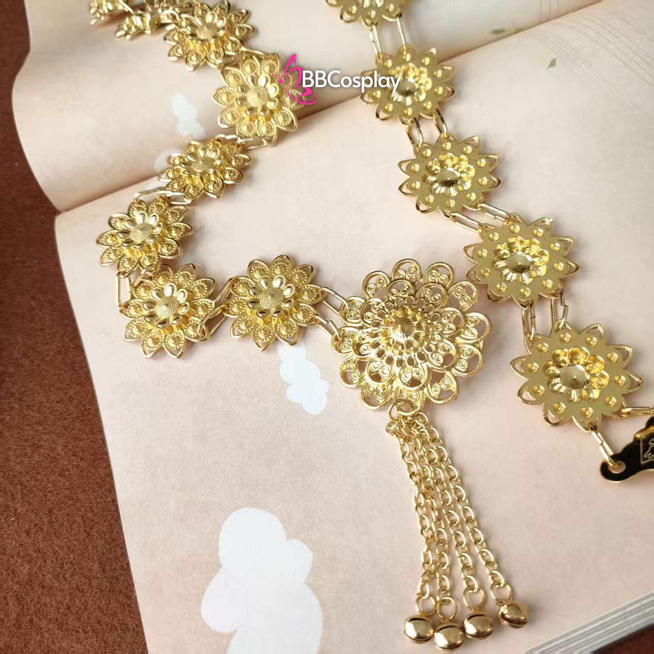 Phụ Kiện Thái Lan - Thắt Lưng Vàng Kim Loại Hình Hoa Mai