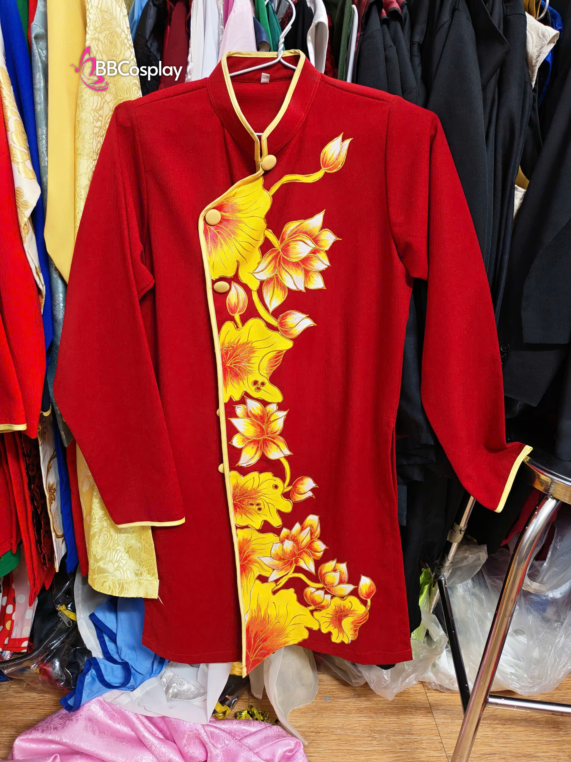 Áo Dài Nam Cách Tân Đỏ Vẽ Tay Hoa Sen
