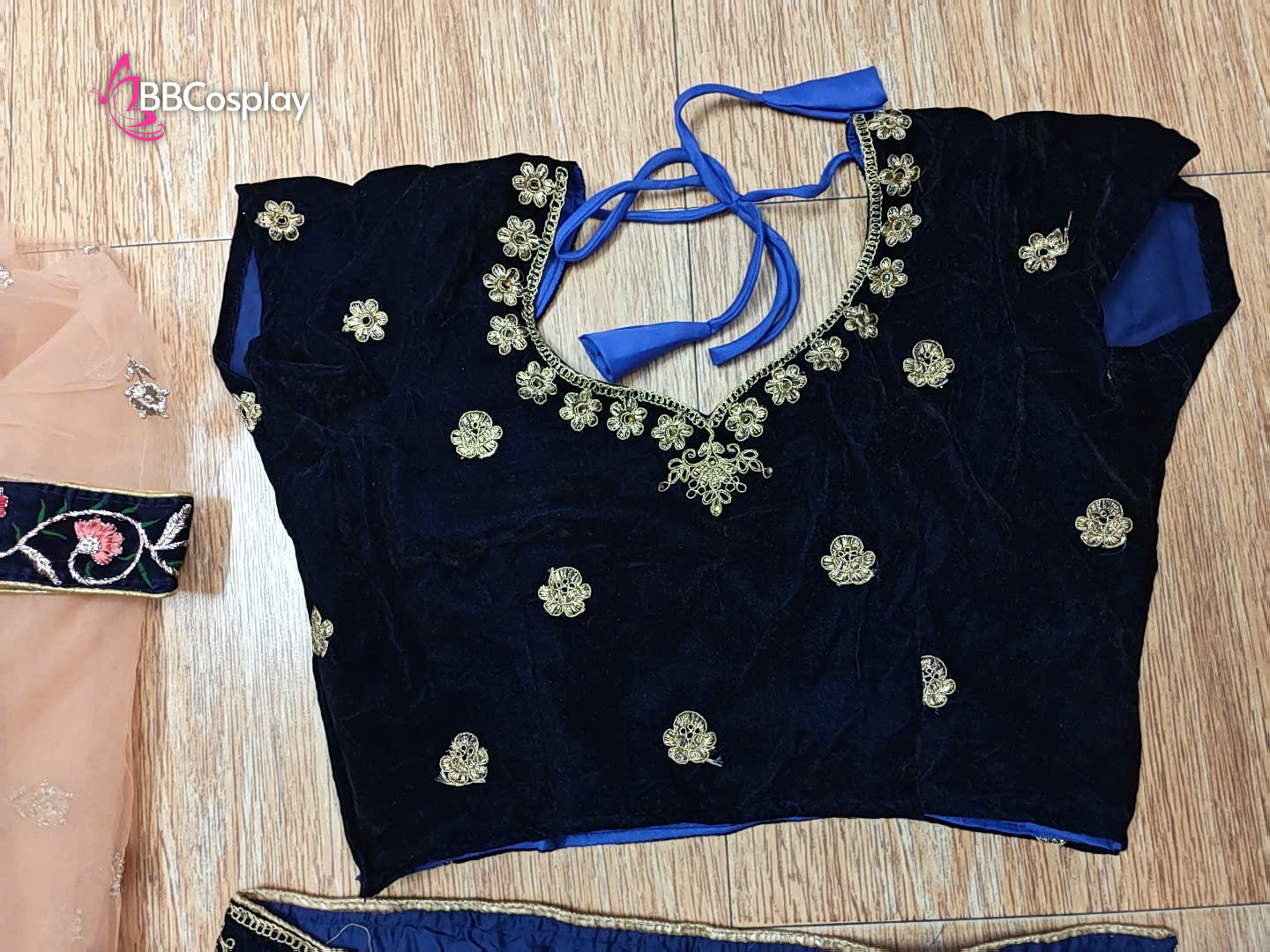 Trang Phục Ấn Độ Lahanga - Màu Xanh Dương Đậm Vải Nhung