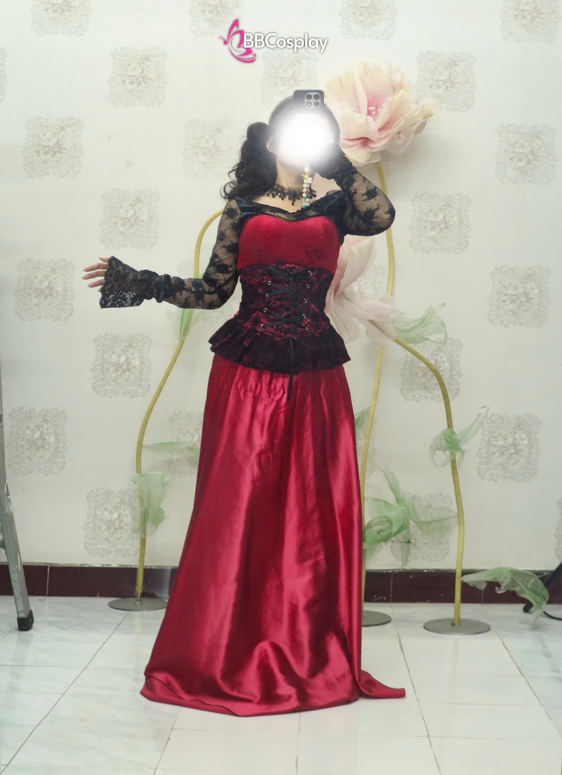 Trang Phục Bá Tước Ma Ca Rồng Mia Ravena