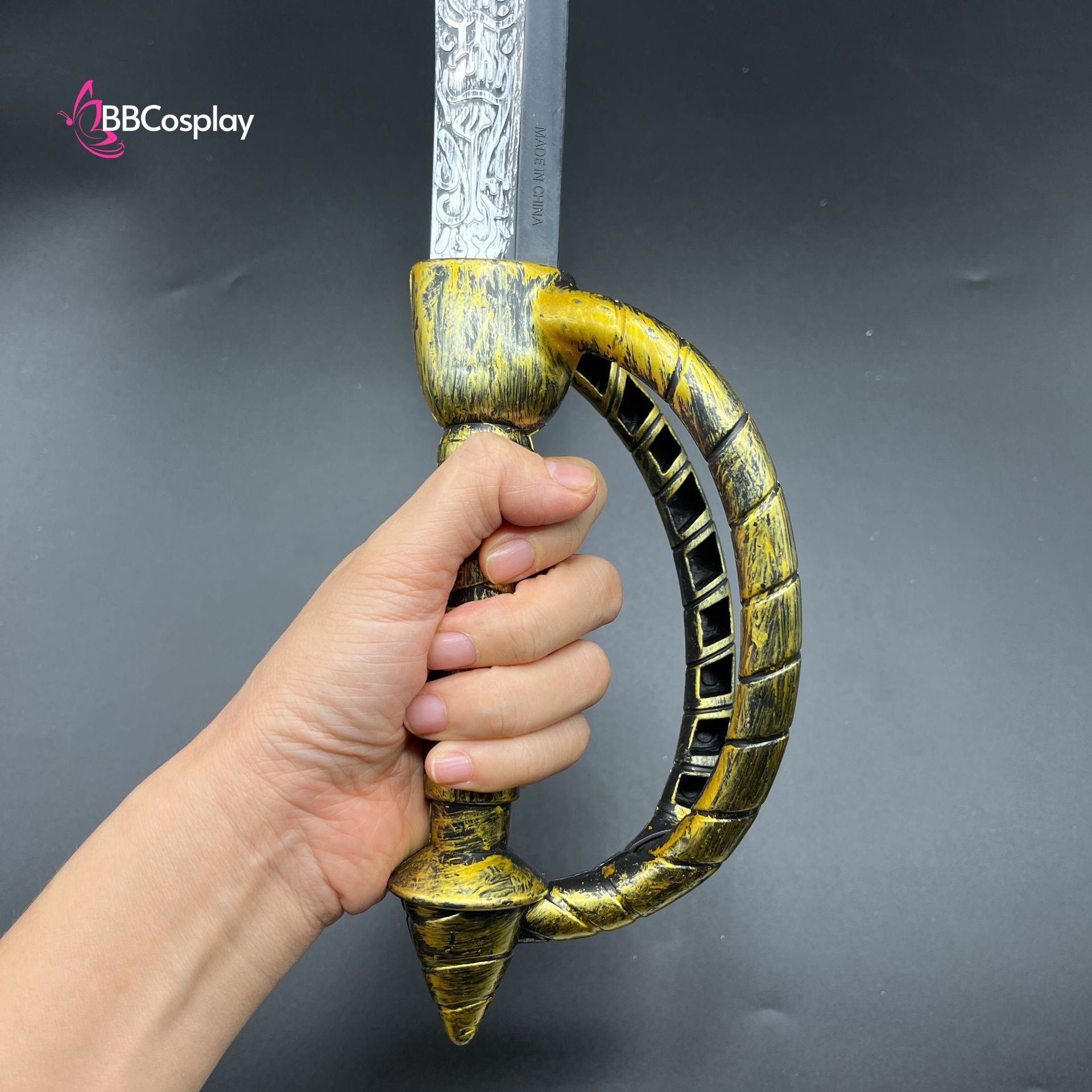 Đạo Cụ Hoá Trang Dao Hải Tặc Nhựa Dài 66Cm