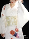 Yukata Trắng Hoa Cúc Đỏ Vintage Japanese