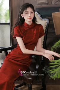 Sườn Xám Đỏ Rượu Dáng Dài 2023