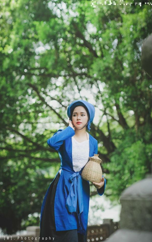 Trang Phục Cô Tấm - Áo Tứ Thân Xanh Yếm Trắng Trơn