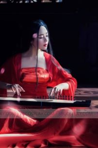 Trang Phục Lạc Trôi Nữ - Cổ Trang Đỏ