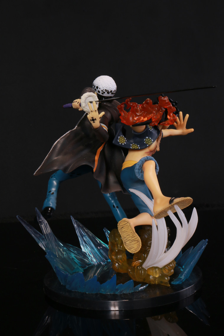 Mô Hình Luffy Và Law (One Piece)