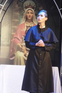 Trang Phục Linh Mục Cha Xứ Đen Trơn