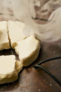 Bánh Khói: Đạo Cụ Chụp Ảnh Tạo Hiệu Ứng Sương Khói!!!