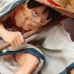Mô Hình Figure Monkey D. Luffy Tư Thế Ngồi Cầm Ô - One Piece