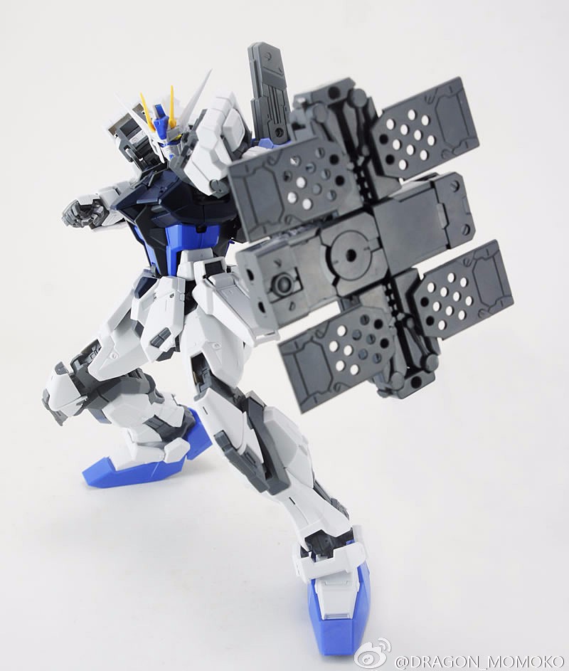 Bộ Vũ Khí Gundam Sword Strike (Dragon Momoko)