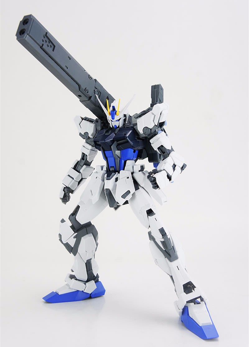 Bộ Vũ Khí Gundam Sword Strike (Dragon Momoko)