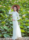 Áo Dài Trắng Lựa Ao Sen