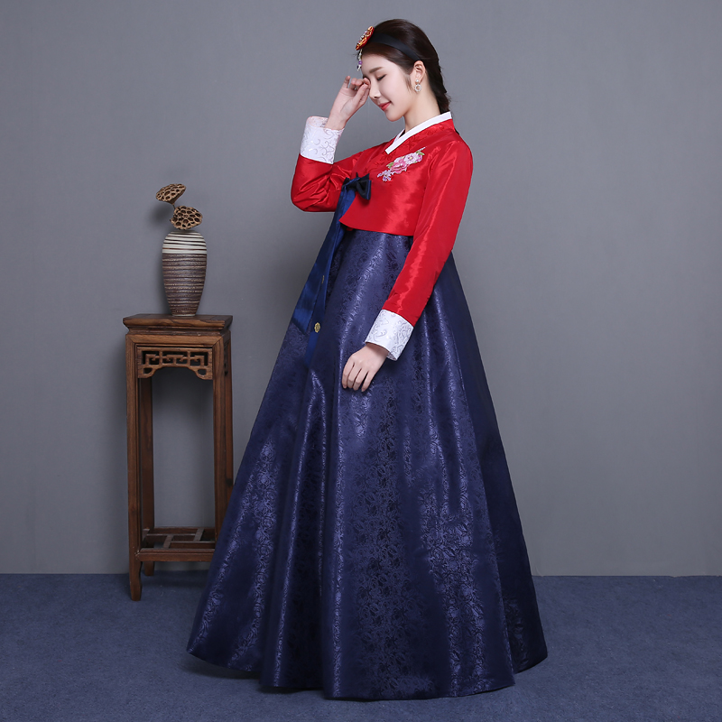 Hanbok Hàn Quốc Áo Đỏ Váy Xanh Gấm