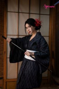 Nagagi Nam - Yukata Nữ Nền Đen Obi Trắng