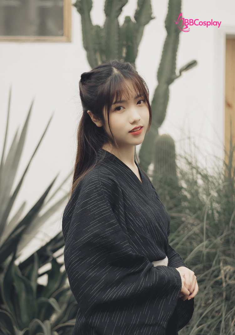 Nagagi Nam - Yukata Nữ Nền Đen Obi Trắng