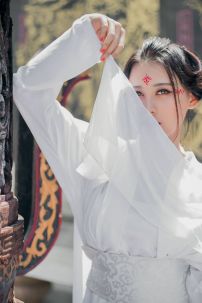 Cổ Trang A Tĩnh - Thính Tuyết Lâu