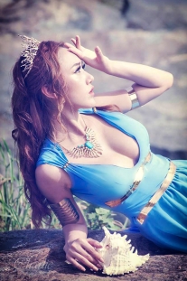 Trang Phục Nữ Thần Đại Dương