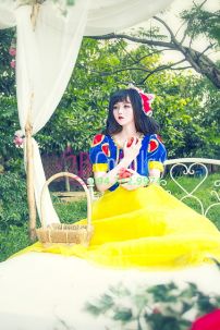 Đồ Công Chúa Bạch Tuyết 3