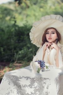 Đồ Bá Tước Tiểu Thư