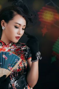 Sườn Xám Thượng Hải Đen Dài