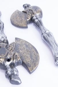 Rìu Hải Tặc - Cướp Biển