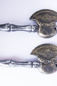 Rìu Hải Tặc - Cướp Biển