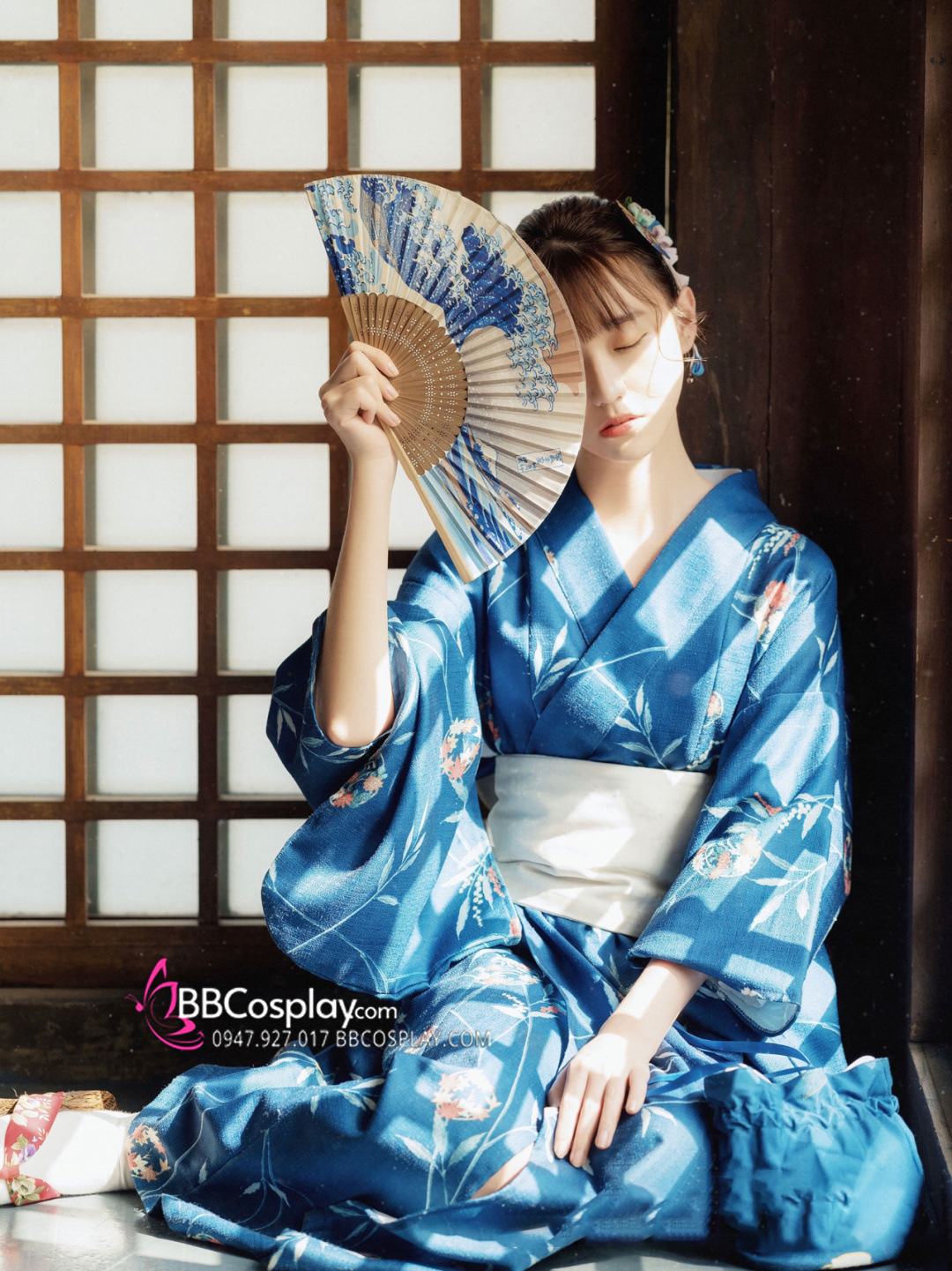 Yukata Xanh Dương Nền Lá Liễu