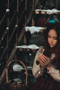 Đồ Cô Bé Bán Diêm - Váy Đỏ