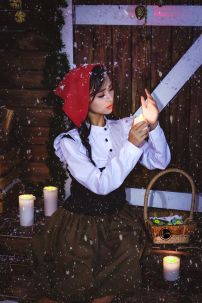 Đồ Cô Bé Bán Diêm  - Váy Xanh Rêu