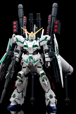 Mô Hình Gundam RX-0 FULL ARMOR UNICORN - Gundam HG 1:144