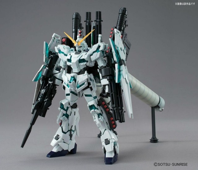 Mô Hình Gundam RX-0 FULL ARMOR UNICORN - Gundam HG 1:144