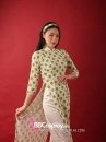 Áo Dài Cô Ba Sài Gòn Trắng Chấm Bi Xanh Lá