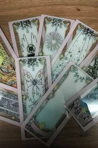 Thẻ Bài Mika Trong Suốt Sakura