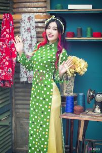 Áo Dài Cô Ba Sài Gòn Xanh Lá Chấm Bi