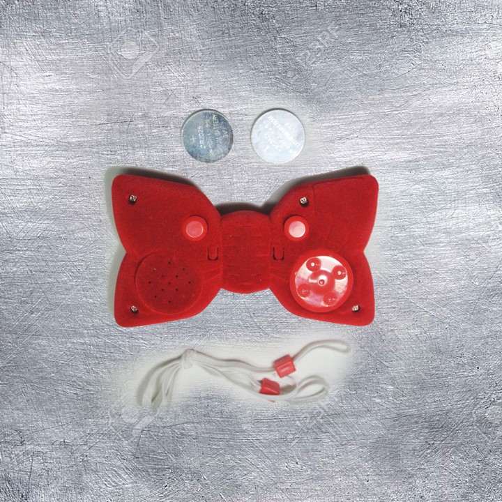 Bộ Đồng Hồ Conan Và Nơ Biến Âm