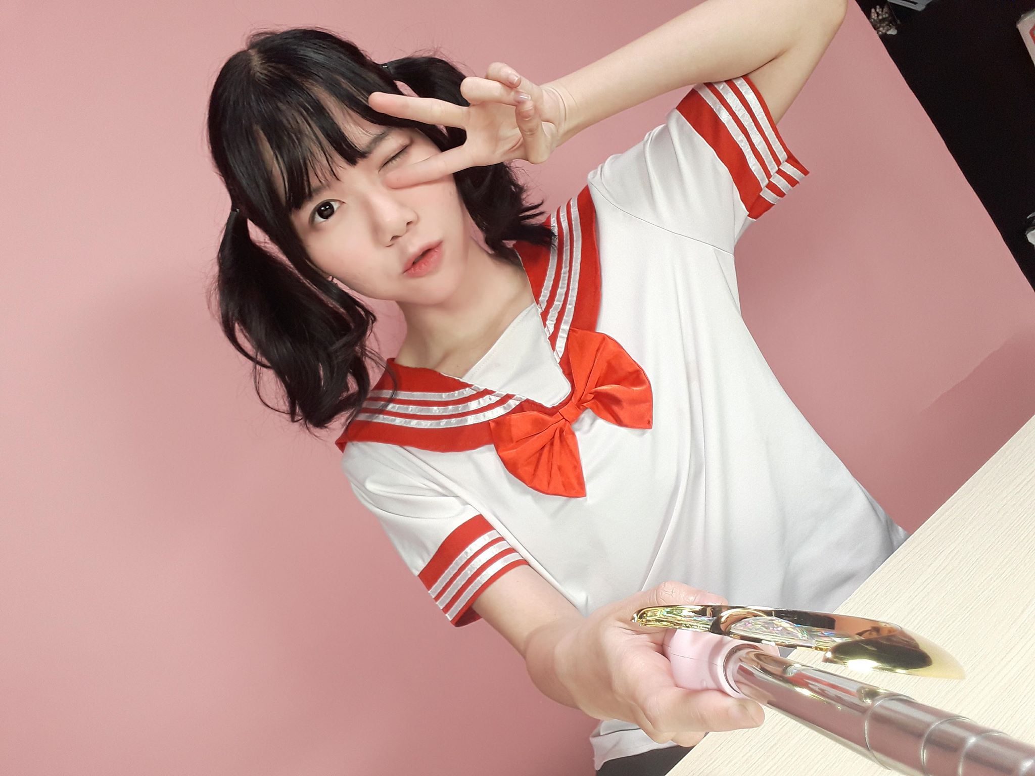 Gậy Selfie Sakura Sailor Moon Mỏ Chim Ngôi Sao