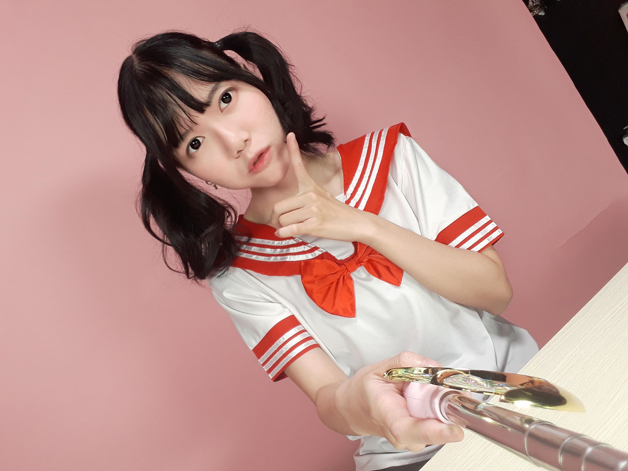 Gậy Selfie Sakura Sailor Moon Mỏ Chim Ngôi Sao