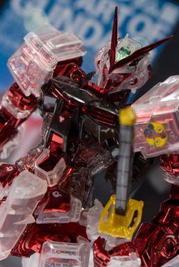 Gundam Astray Red Frame Clear Color - MG 1/100