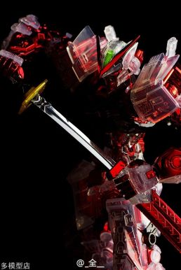 Gundam Astray Red Frame Clear Color - MG 1/100