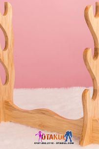 Giá Để Kiếm Gỗ Vàng Tự Nhiên Nguyên Khối 3 Tầng