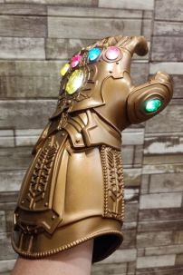 Găng Tay Vô Cực Găng Tay Thanos Có Đèn LED Phát Sáng