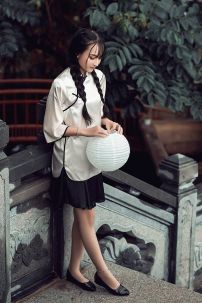 Đồ Nữ Sinh Trung Quốc Áo Trắng Váy Đen - Tay Lửng