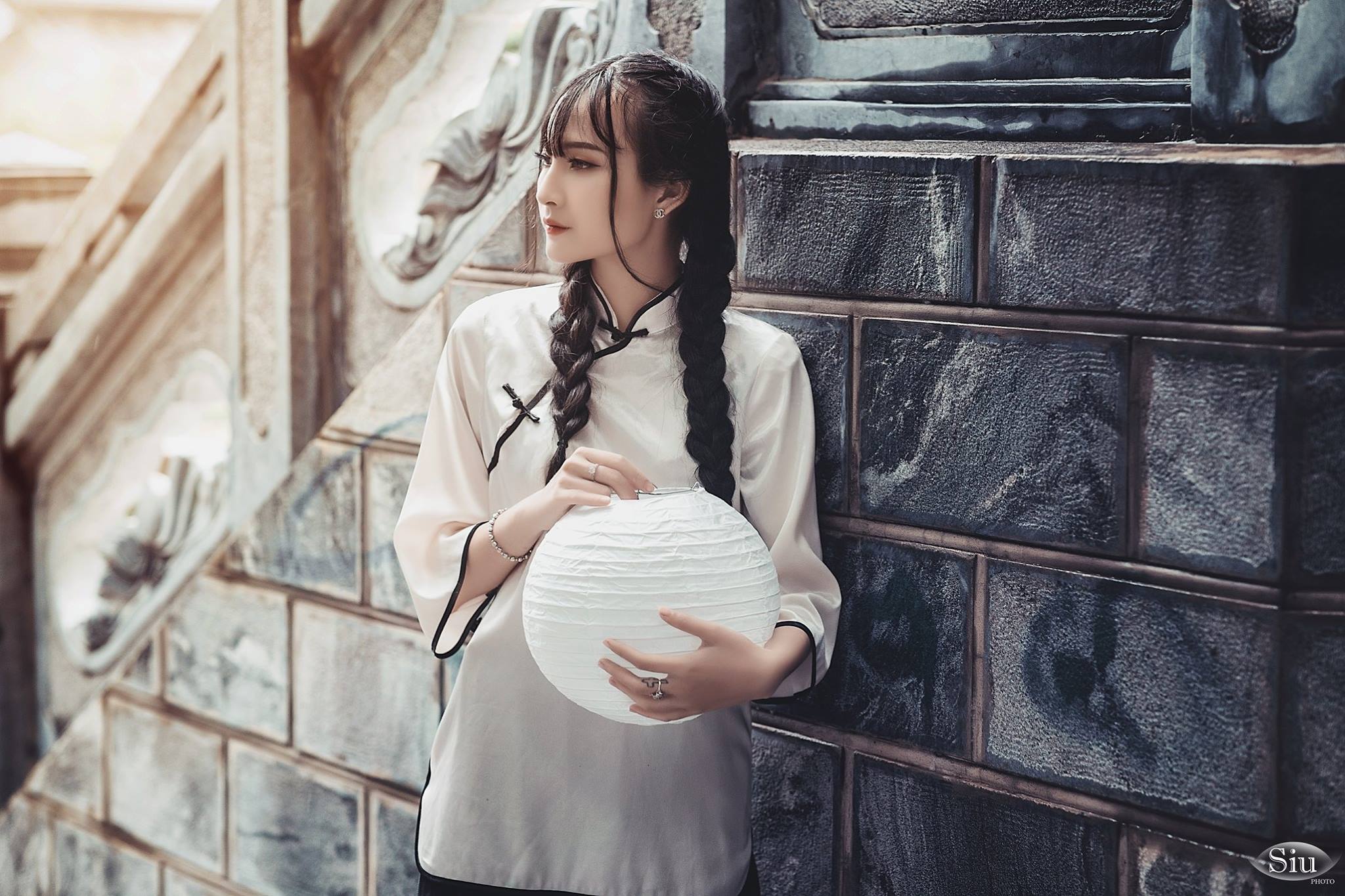Trang Phục Nữ Sinh Trung Quốc Áo Trắng Váy Đen - Tay Lửng